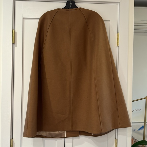 Never worn J Crew wool melton camel cape - Picture 4 of 7